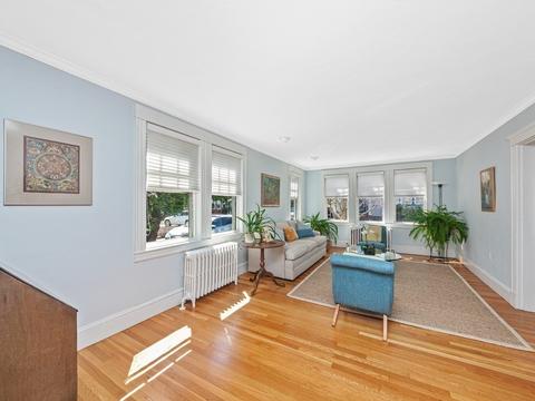 8 Clark Ct, Brookline, MA 02445 photo 5