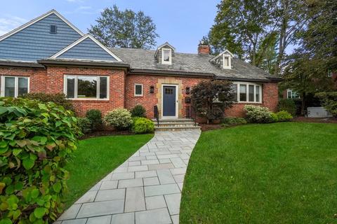 108 Fuller St, Newton, MA 02465
