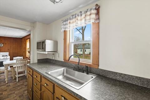 21 School St, Walpole, MA 02081 photo 12