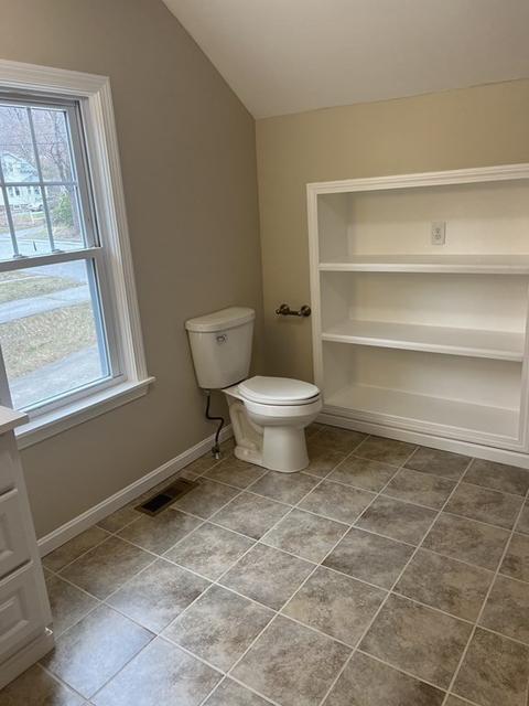 16 Grenada St, Worcester, MA 01602 photo 24