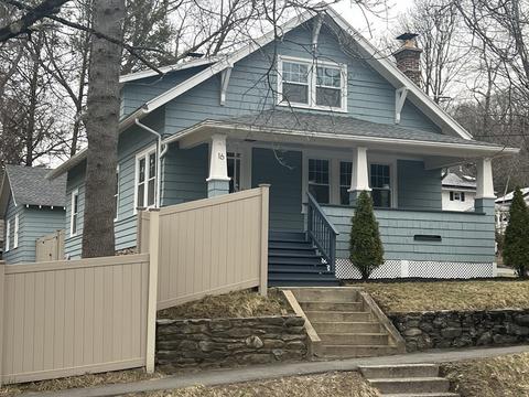 16 Grenada St, Worcester, MA 01602 photo 2