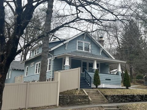 16 Grenada St, Worcester, MA 01602 photo 3