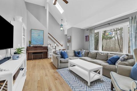 115 Bray St, Gloucester, MA 01930 photo 11