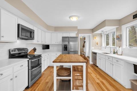 115 Bray St, Gloucester, MA 01930 photo 3