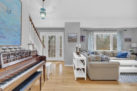 115 Bray St, Gloucester, MA 01930 photo 12