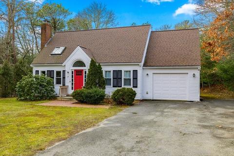 27 Leather Leaf Ln, Mashpee, MA 02649 photo 3