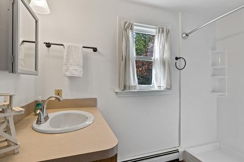 27 Leather Leaf Ln, Mashpee, MA 02649 photo 17