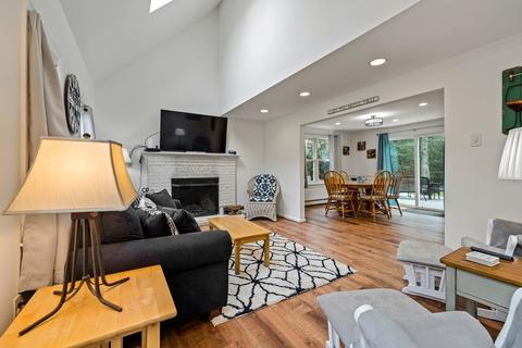 27 Leather Leaf Ln, Mashpee, MA 02649 photo 7