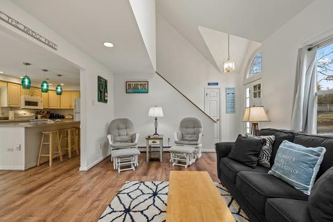 27 Leather Leaf Ln, Mashpee, MA 02649 photo 8