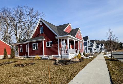 93 Grant Rd, Devens, MA 01434 photo 3
