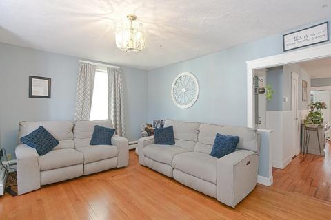 949 Locust St, Fall River, MA 02720 photo 15