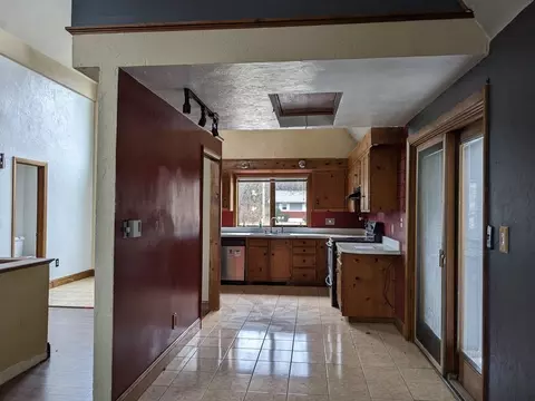 15 Tanner Rd, Webster, MA 01570 photo 4