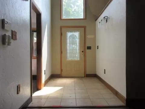 15 Tanner Rd, Webster, MA 01570 photo 3