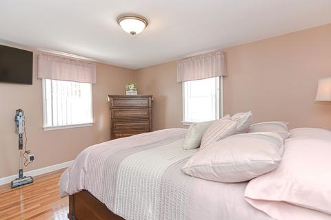 3 Conrad Ter, Saugus, MA 01906 photo 12