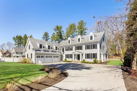 19 Longmeadow Rd, Wellesley, MA 02482