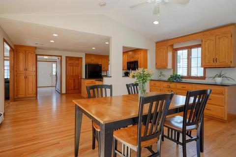 107 Eric Dr, Franklin, MA 02038 photo 9