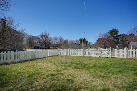 107 Eric Dr, Franklin, MA 02038 photo 33