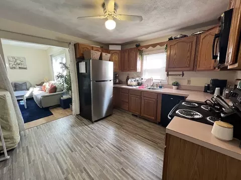 5 Baldwin Ave, Everett, MA 02149 photo 9