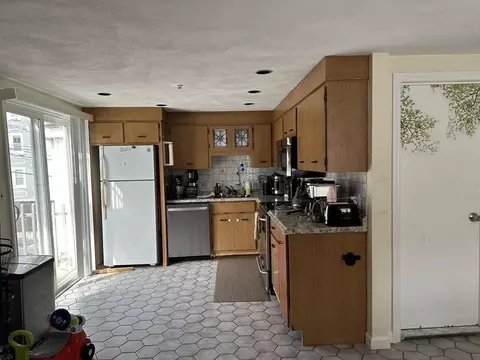 5 Baldwin Ave, Everett, MA 02149 photo 16