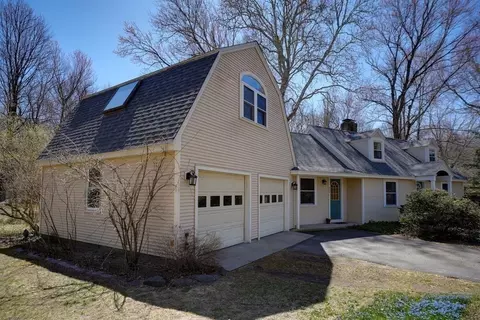 207 Mill St, Lancaster, MA 01523 photo 34