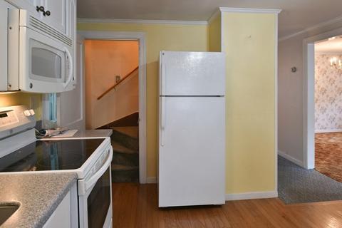 19 Macarthur Rd, Beverly, MA 01915 photo 5