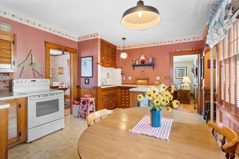 63 Whitmarsh Ave, Worcester, MA 01606 photo 14