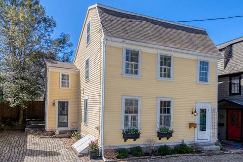 13 Waldron Ct, Marblehead, MA 01945 photo 1