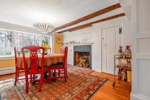 13 Waldron Ct, Marblehead, MA 01945 photo 8