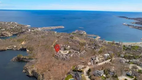 45 Quarry Ridge Ln #45, Rockport, MA 01966
