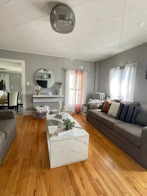 137 Springfield St, Chicopee, MA 01013 photo 11