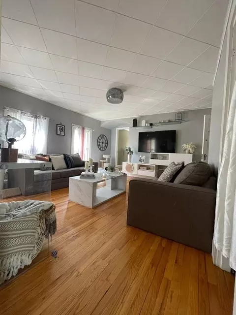 137 Springfield St, Chicopee, MA 01013 photo 9
