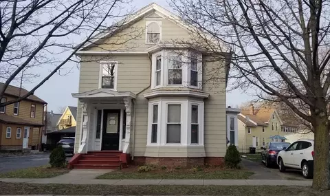 137 Springfield St, Chicopee, MA 01013 photo 1