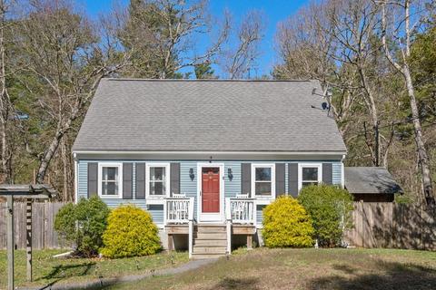 4 Nickerson St, Plymouth, MA 02360