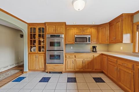 24 Plain St E, Berkley, MA 02779 photo 23