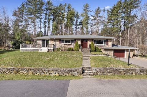 24 Plain St E, Berkley, MA 02779 photo 6