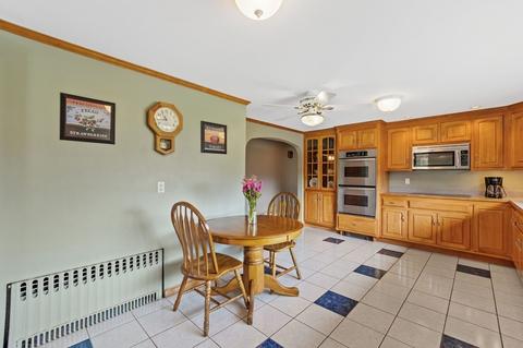 24 Plain St E, Berkley, MA 02779 photo 22