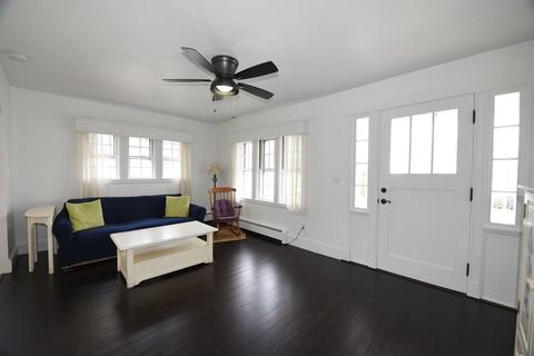 33 Massasoit Ave, Hull, MA 02045 photo 5
