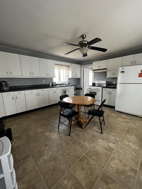 74 Collins St, Danvers, MA 01923 photo 17
