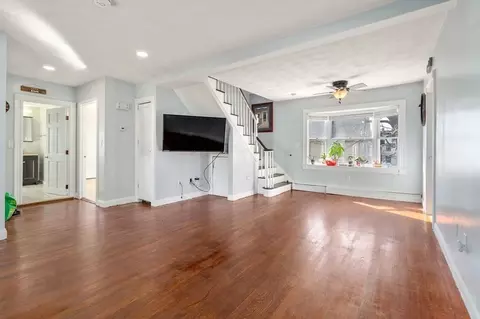 83 Cedar St, Wakefield, MA 01880 photo 7