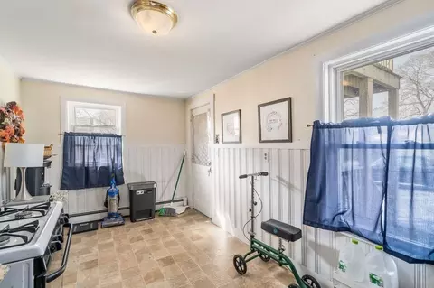 83 Cedar St, Wakefield, MA 01880 photo 23