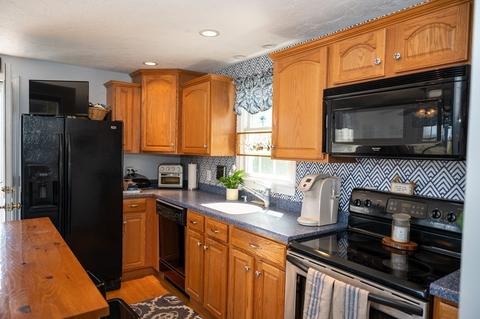 17 Mcgrath Rd, Bourne, MA 02562 photo 7
