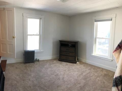 35 Uxbridge St, Worcester, MA 01603 photo 9