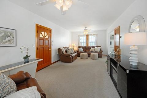 31 Greenhalge Ave, Everett, MA 02149 photo 8