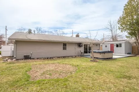 53 N Belgian, Danvers, MA 01923 photo 39