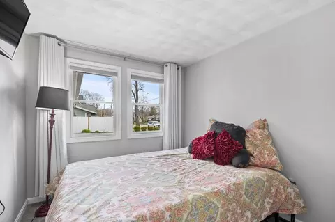 53 N Belgian, Danvers, MA 01923 photo 24