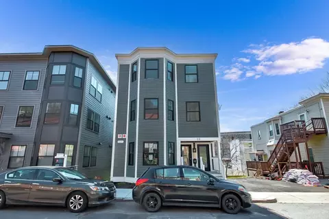 33 Leyden St #5, Boston, MA 02128