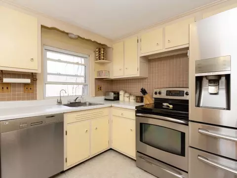 7 Roberts Rd, Canton, MA 02021 photo 7