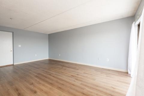 159 Franklin #E8, Stoneham, MA 02180 photo 21