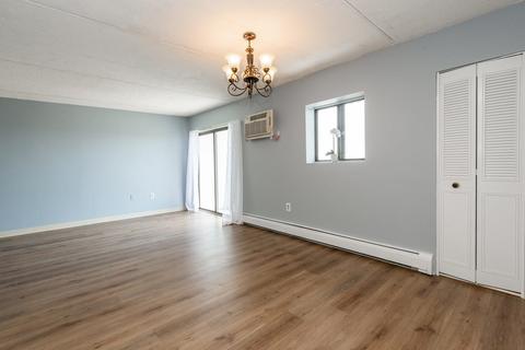 159 Franklin #E8, Stoneham, MA 02180 photo 23