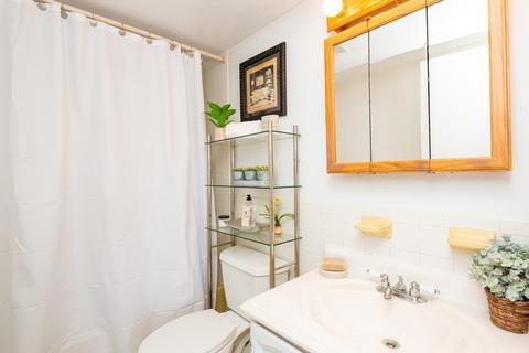 159 Franklin #E8, Stoneham, MA 02180 photo 26